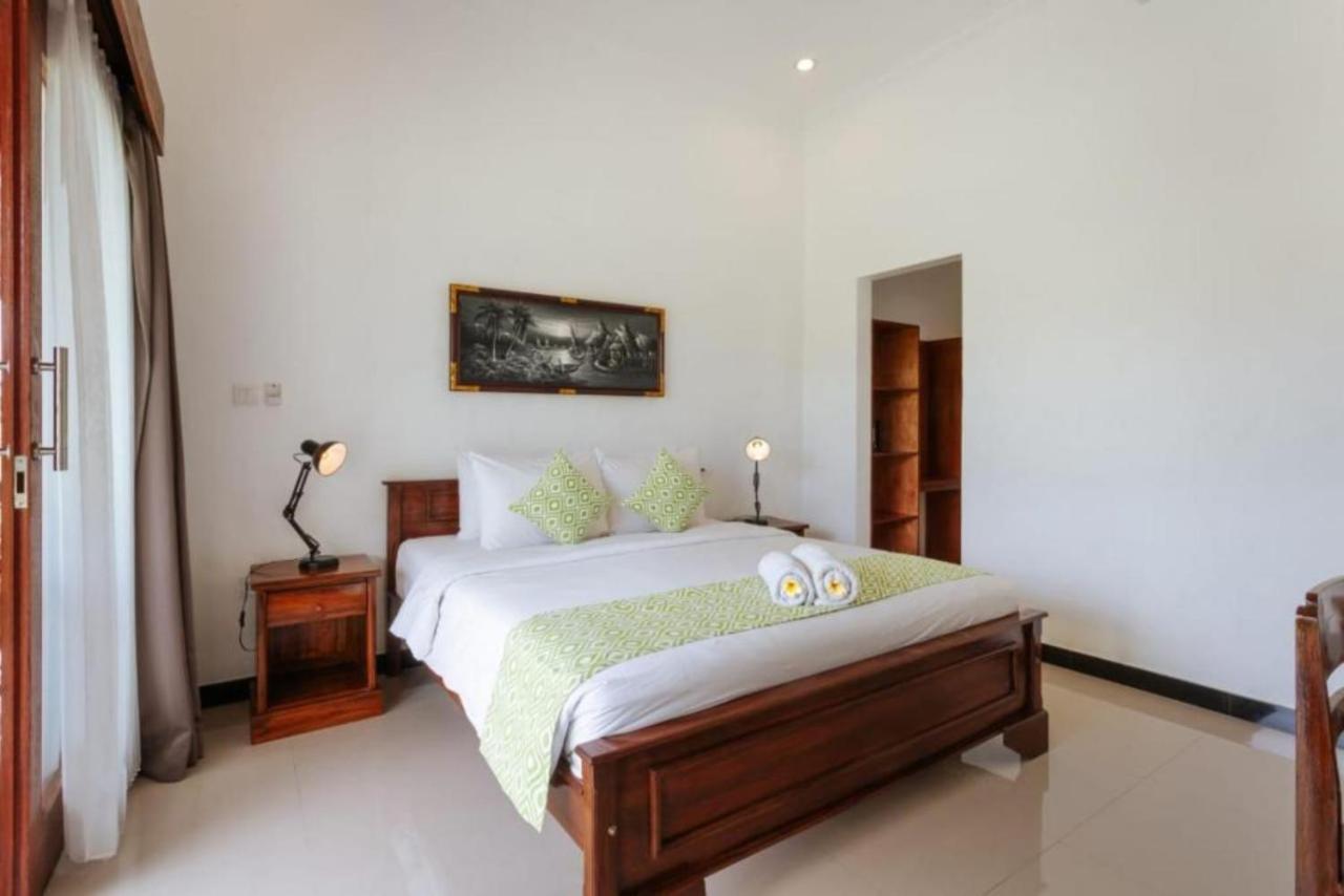 Carik Bali Guest House Canggu Экстерьер фото